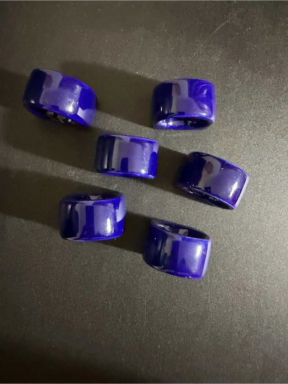 Set of 6 pier 1 imports Chunky Cobalt Blue napkins Rings